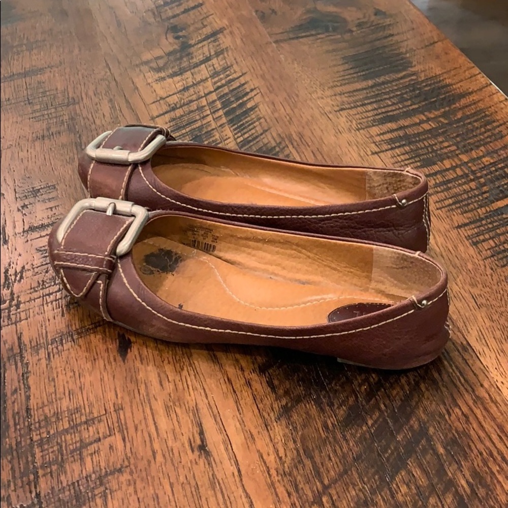 Fossil shoes
